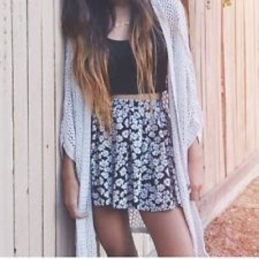 Black floral Brandy Melville skirt
